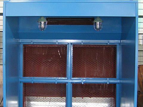 Dry spray booth